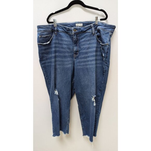 Ava & Viv Medium Wash Distressed Wide-Leg Jeans - Picture 1 of 2